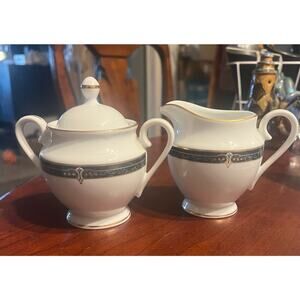 Vtg Wedgewood Embassy Collection Sugar & Creamer Serveware Whitefield Fine China
